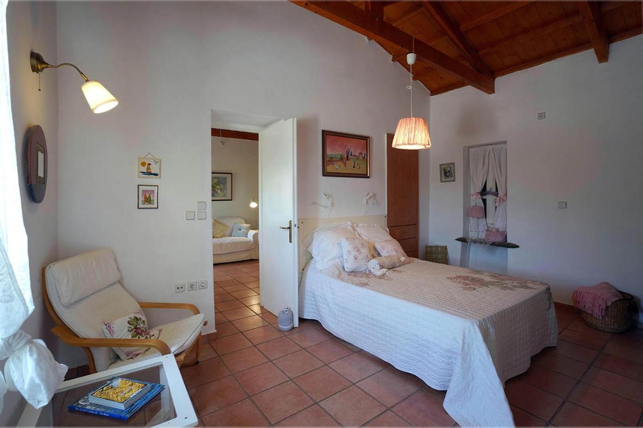 Kalimera House Karavas ภายนอก รูปภาพ